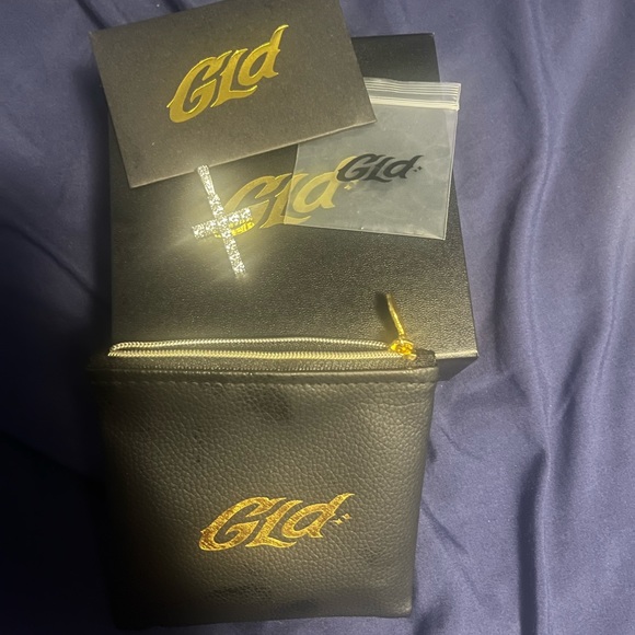 NEVER WORN The GLD SHOP 18K Vermeil Franco Chain (3mm 16in) With White Gold Cros - Picture 5 of 5